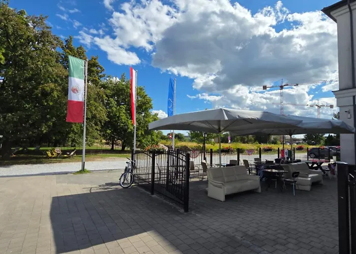 Sarai Отель Вроцлав